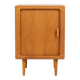 Cabinet avec porte tambour par CFC Silkeborg