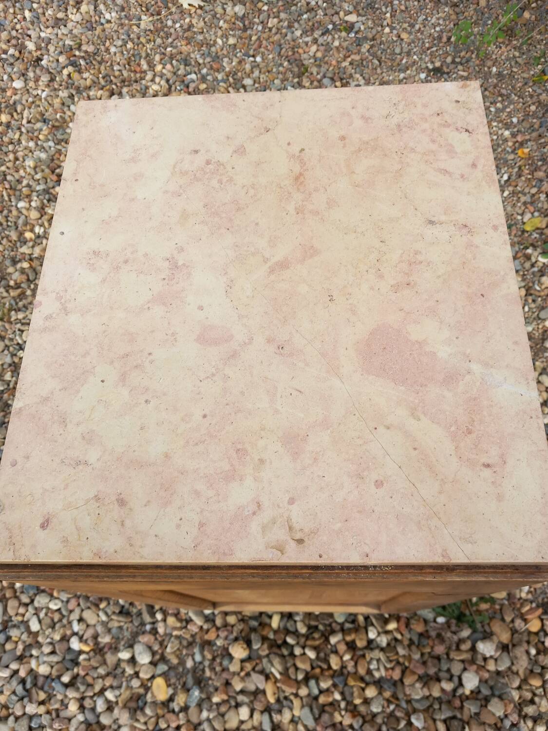 Petit meuble/chevet bois ancien et marbre rose