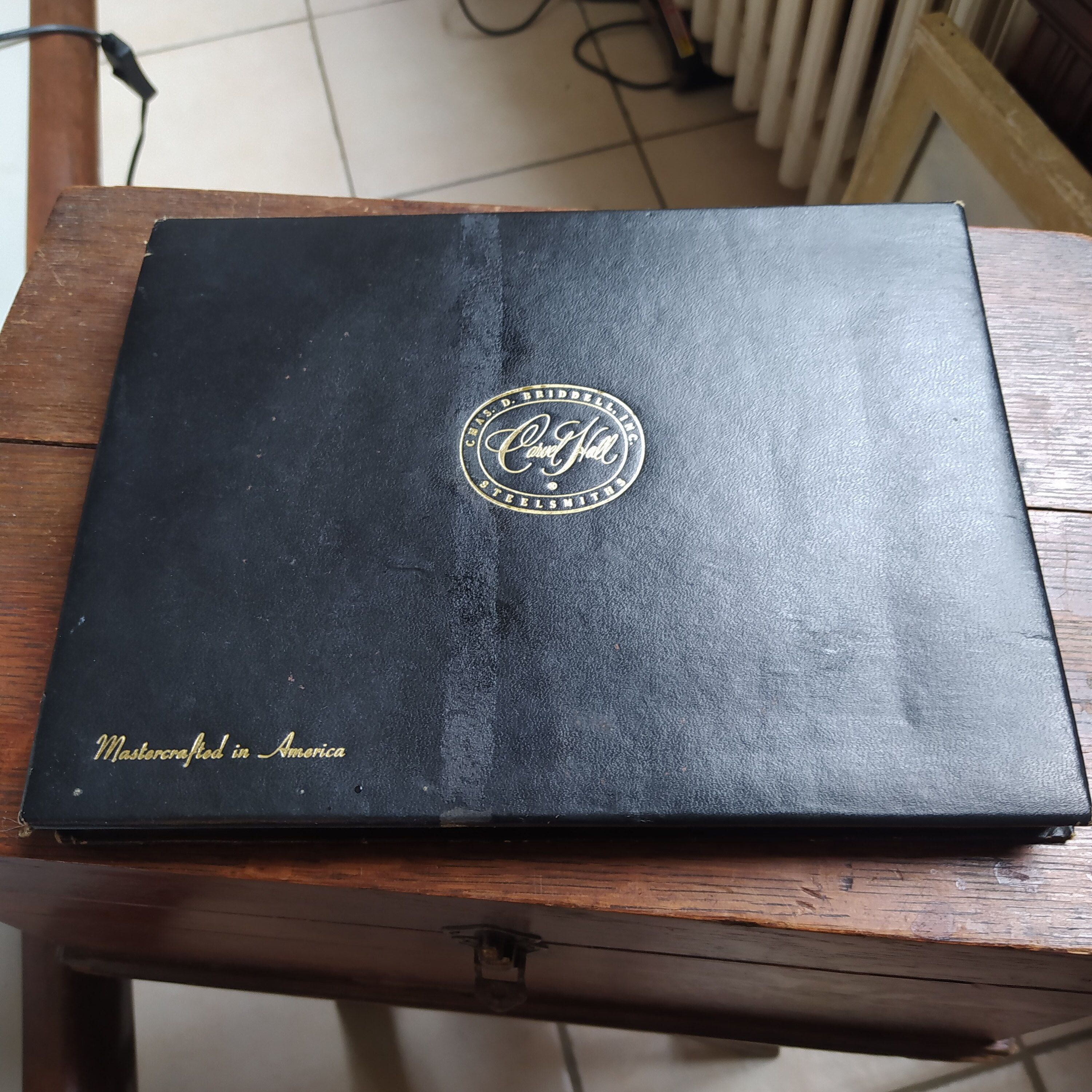 6 Carvel Hall steak knives