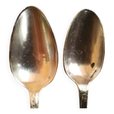 Set of 2 silver-plated metal spoons