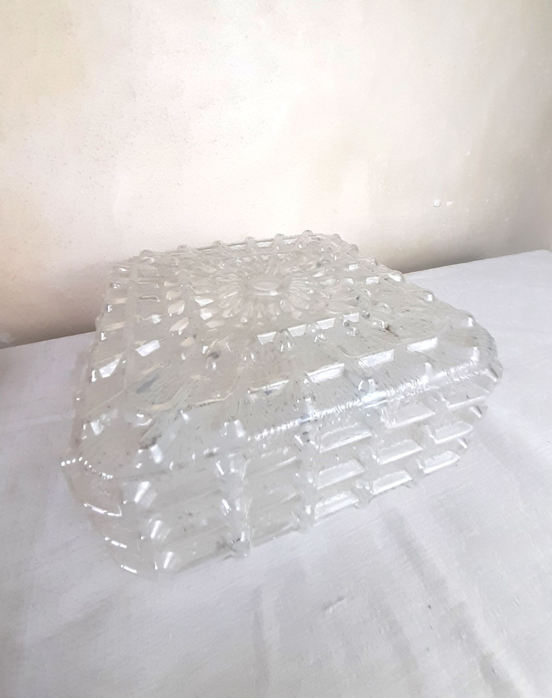 Molded glass ceiling lamp