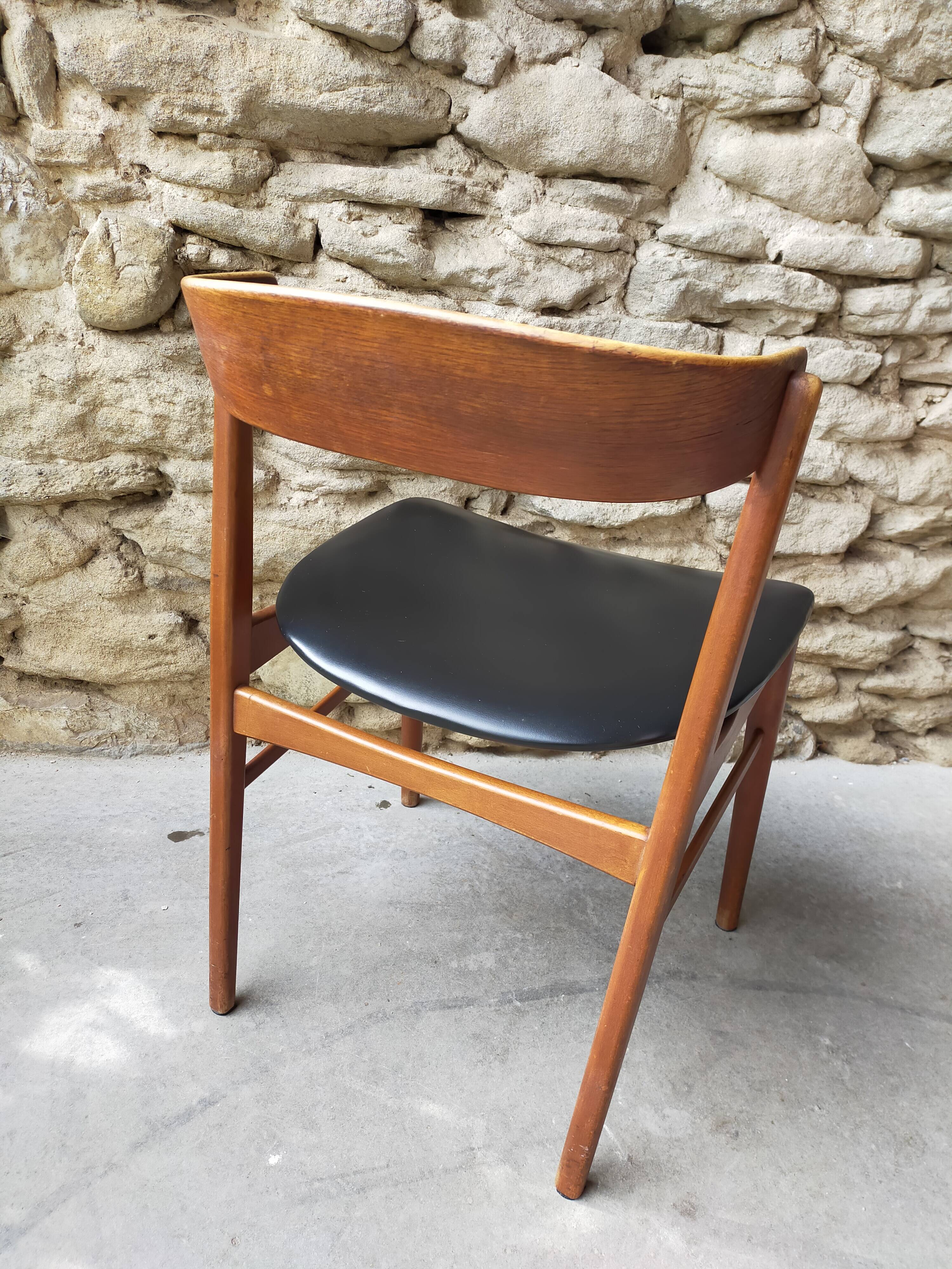 4 Danish Farstrup chairs