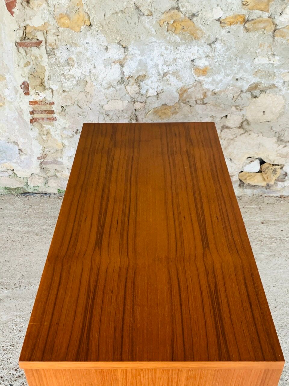 Vintage chest of drawers, Scandinavian teak style, circa 60 metal feet