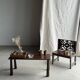 Mini banc à dossier sculpté à motif de rosace et volutes H59 L51