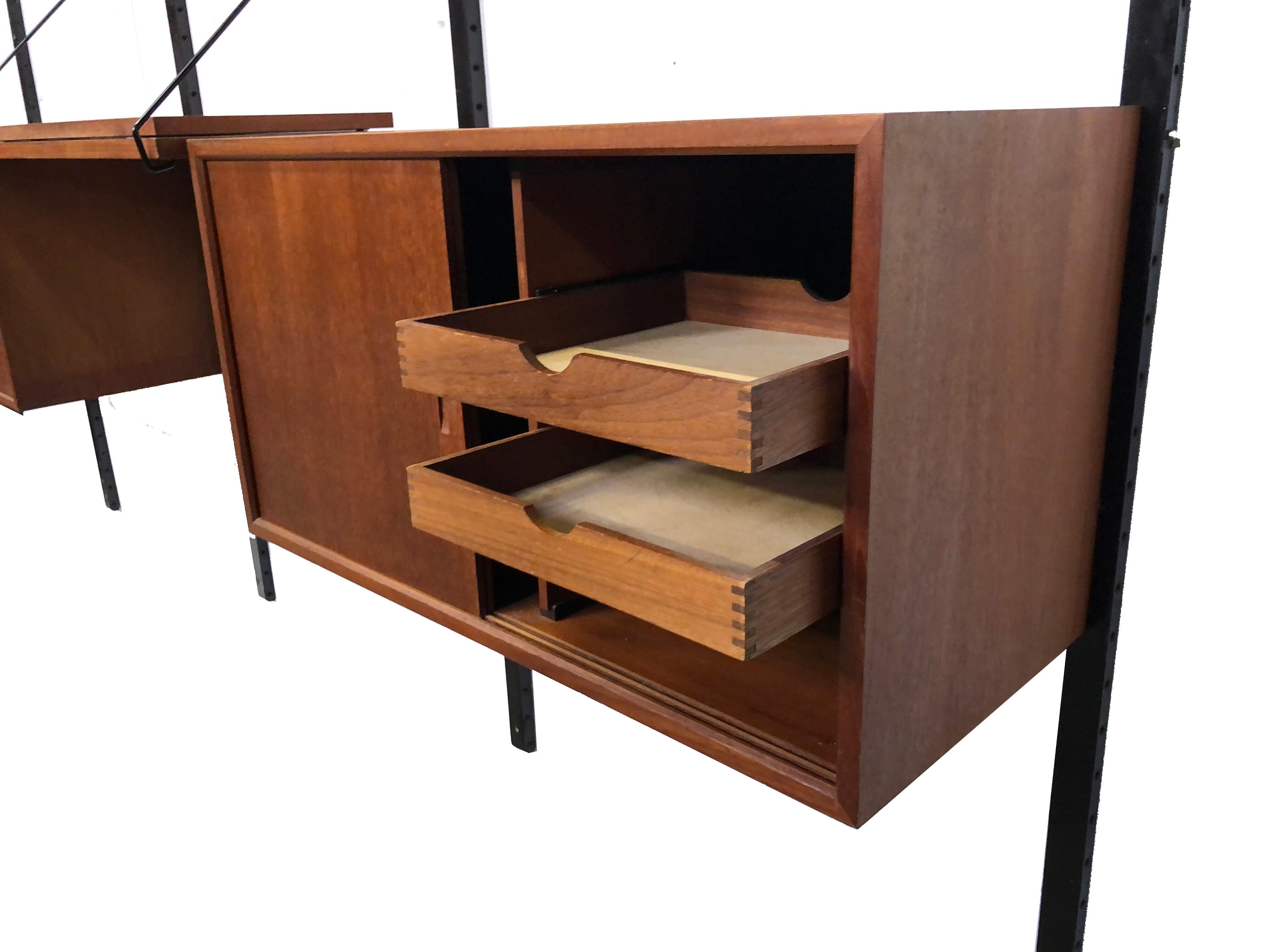 Wall shelf Poul Cadovius Royal System