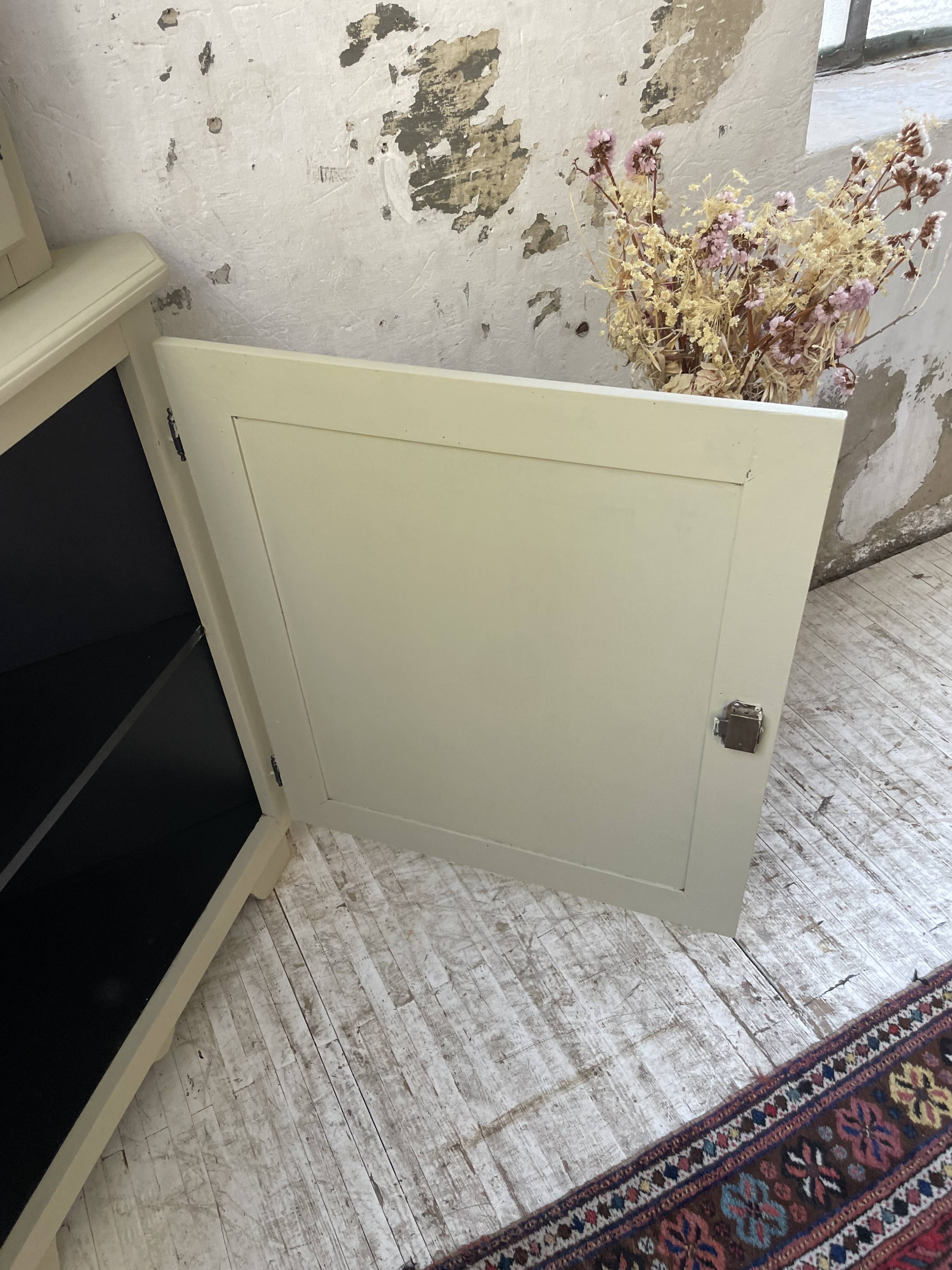 Corner display cabinet from the 1950s