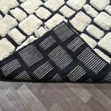 Moroccan Berber rug white-black 200cmx300cm