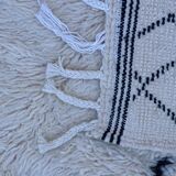Traditional handmade beni ouarin rug size 150 x 250 cm