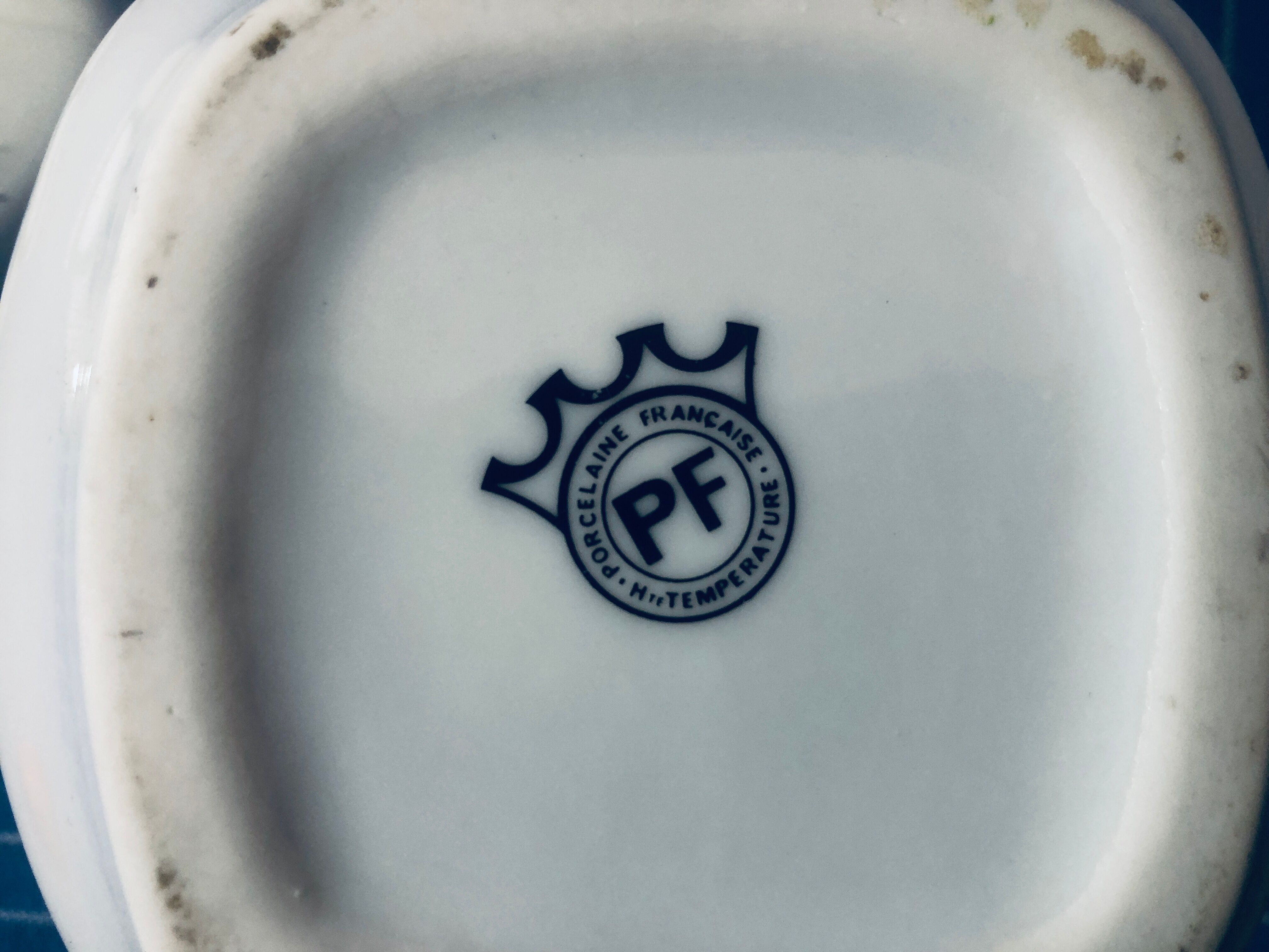 Signed porcelain sweet pot - Art Nouveau