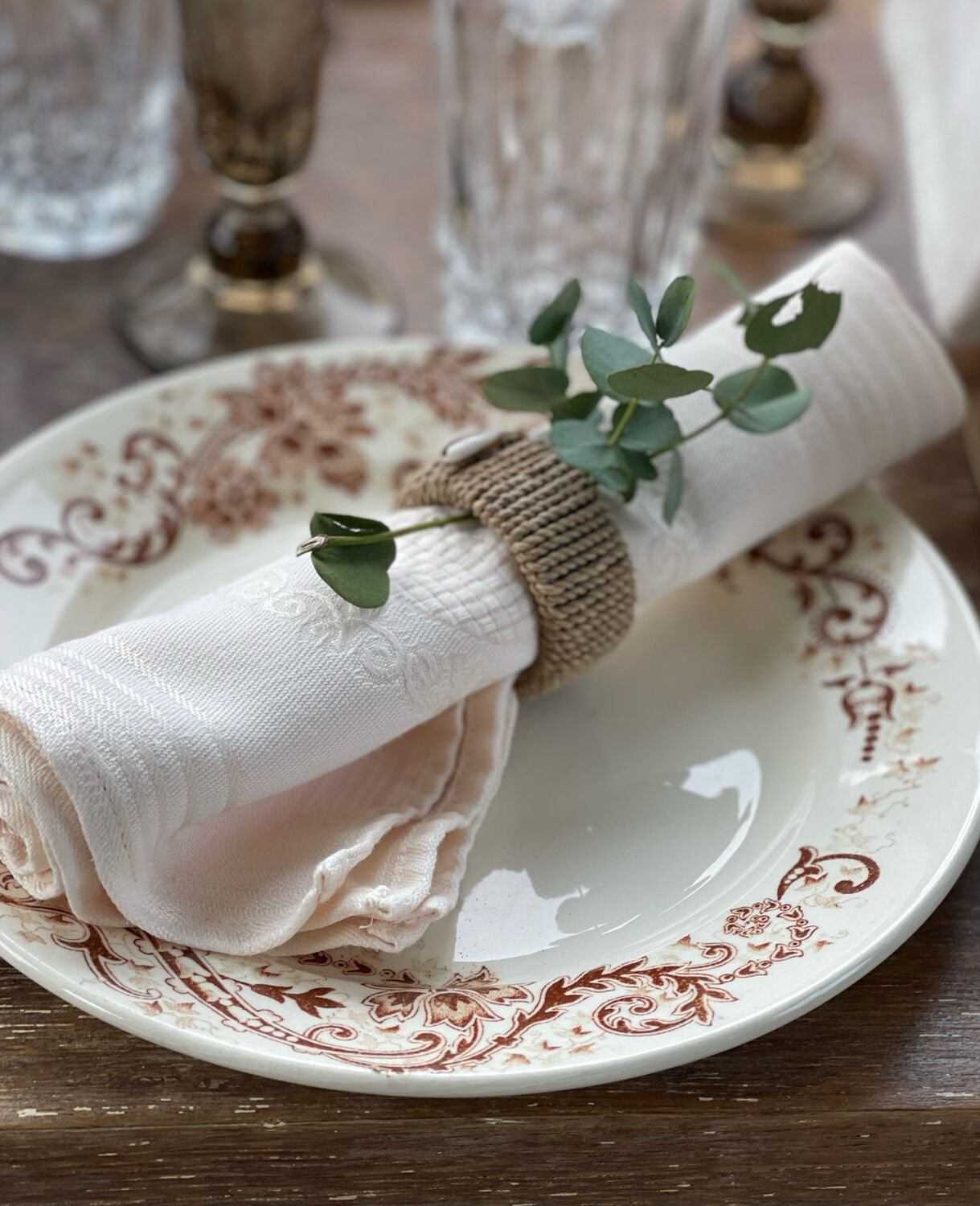 6 old plates in iron earth.