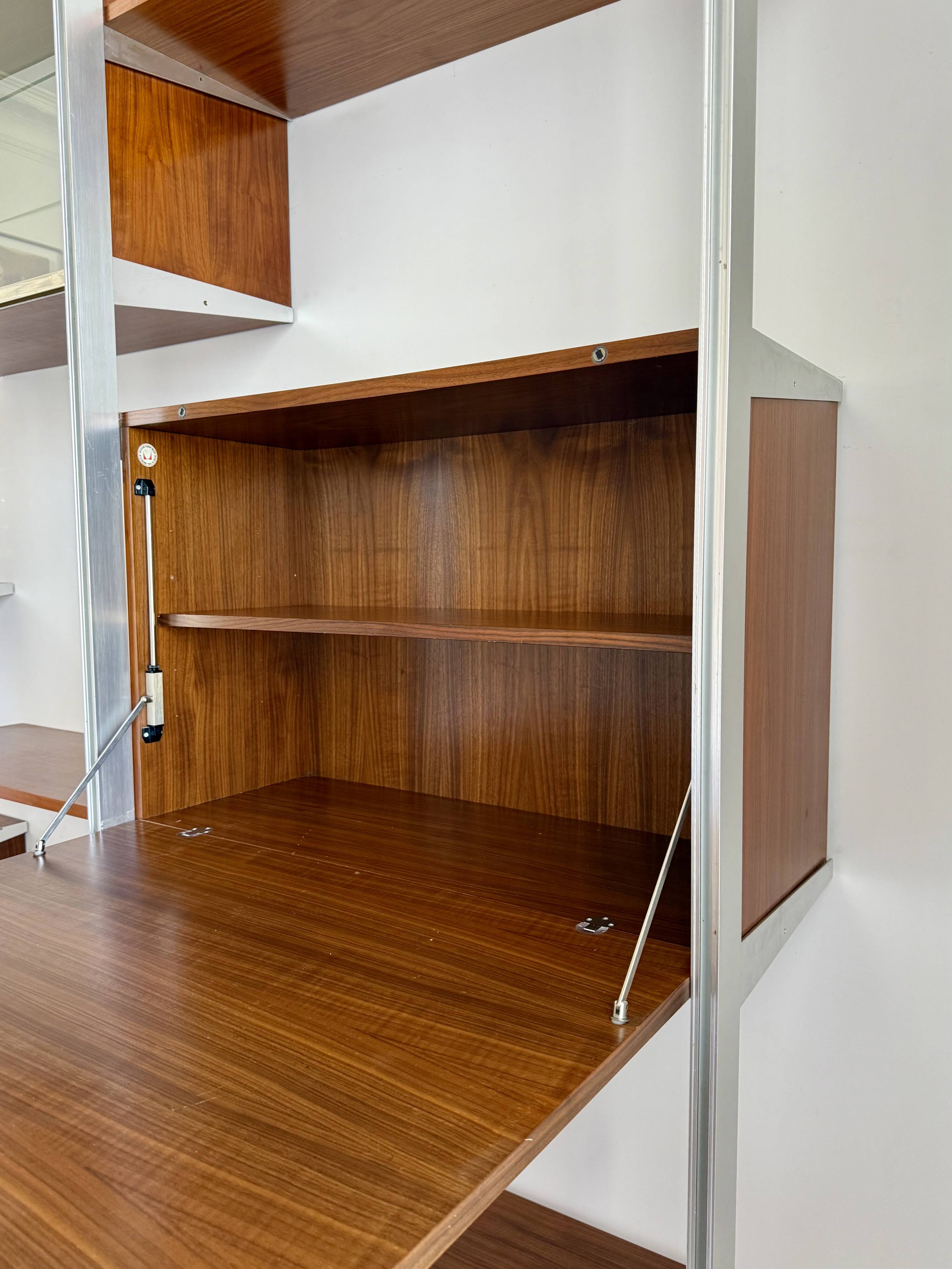 Modular floor library CSS George Nelson by Mobilier International