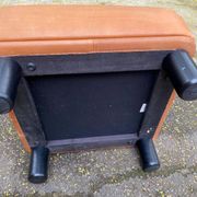 Scandinavian pouf design in brown leather, made in Switzerland by De Sede.