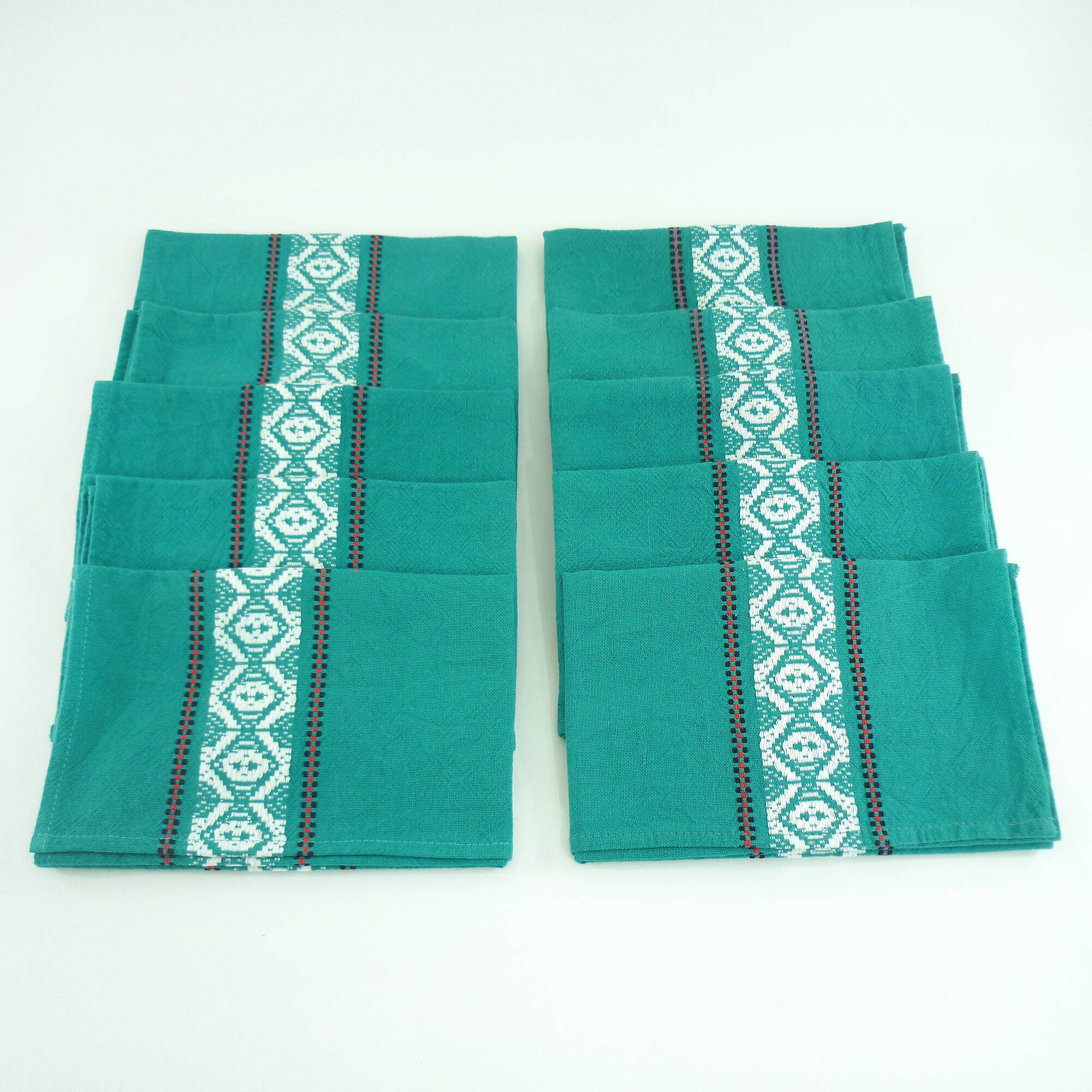 10 green cotton napkins - embroidered Basque-style designs