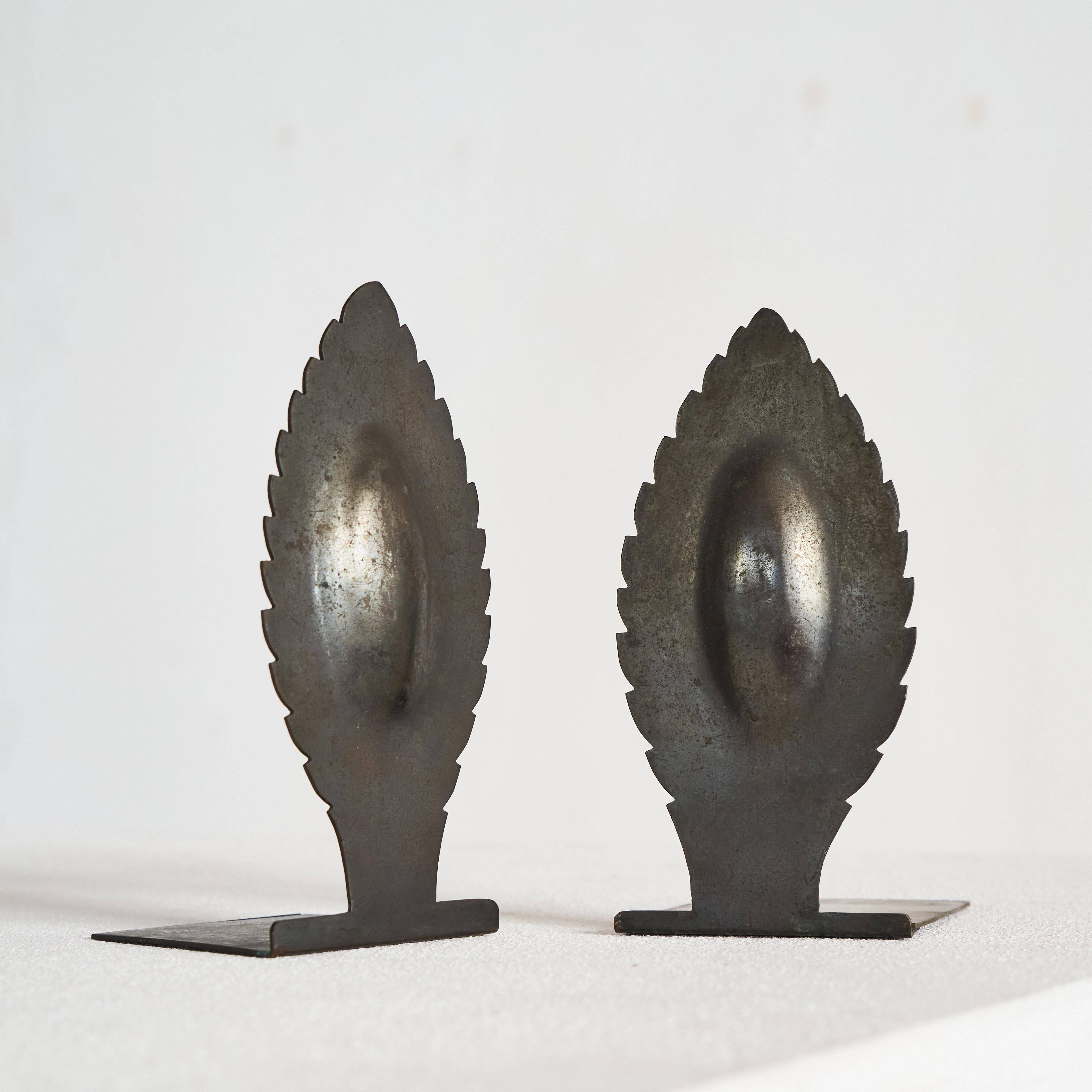 Pair of sculptural Art Deco bookends 1930