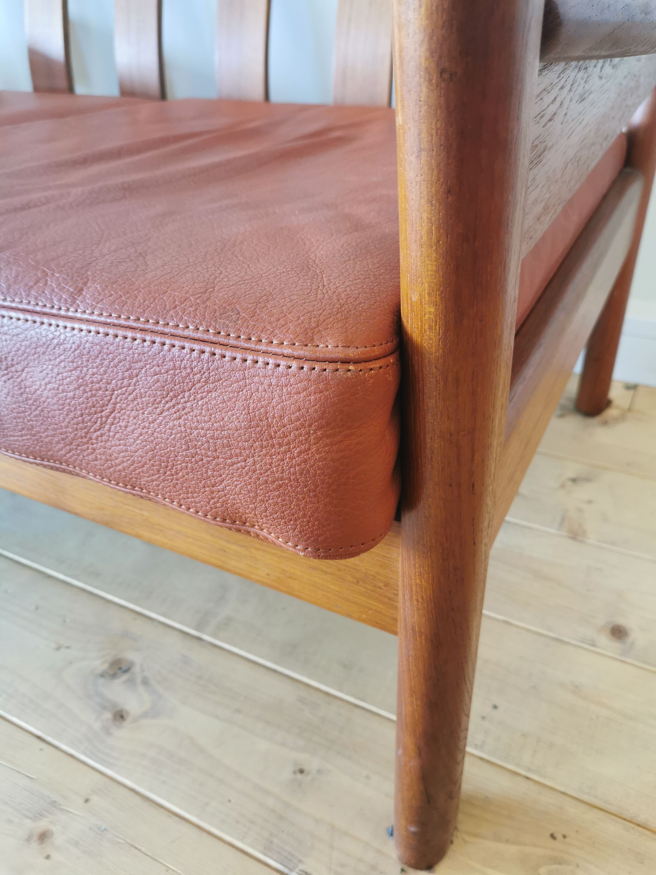 Dyrlund leather sofa from the 60s