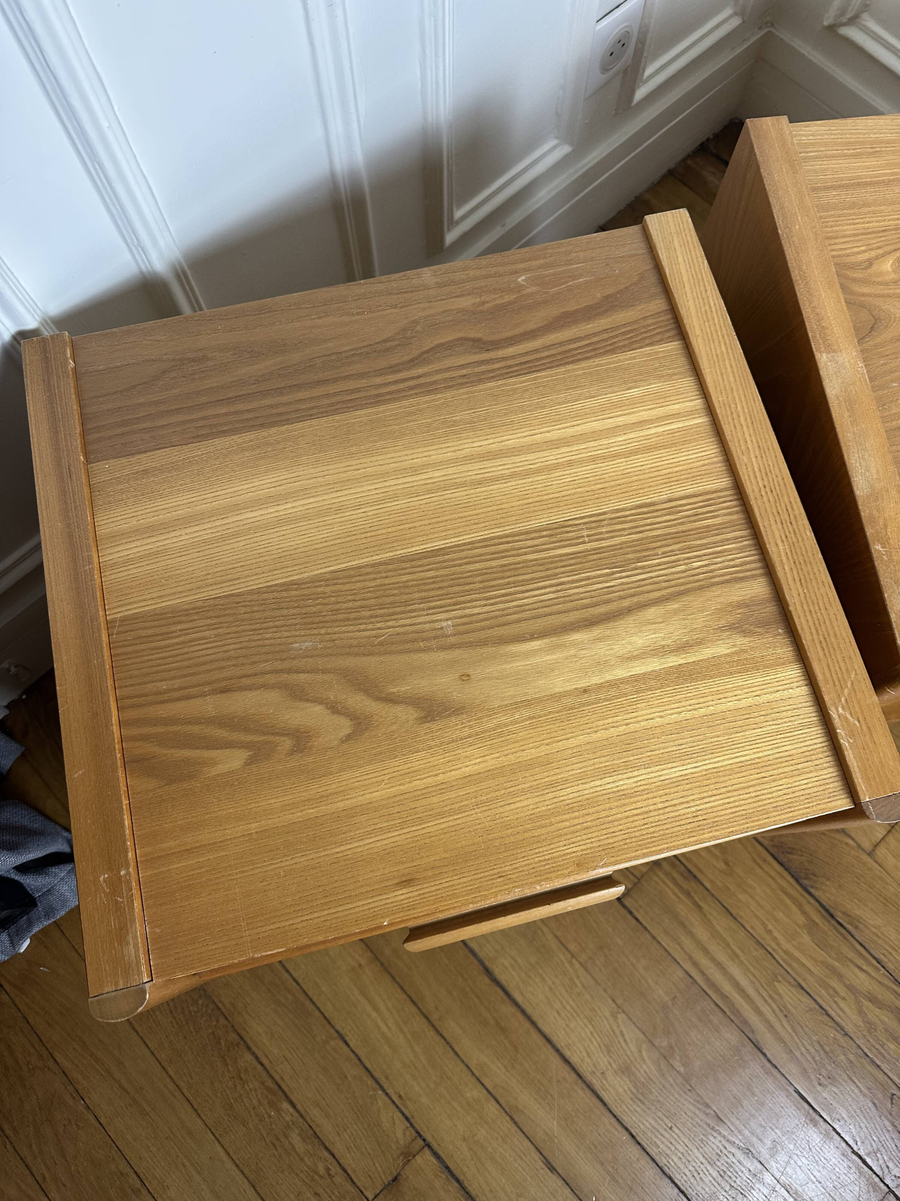 2 tables de chevet en orme Simat années 80