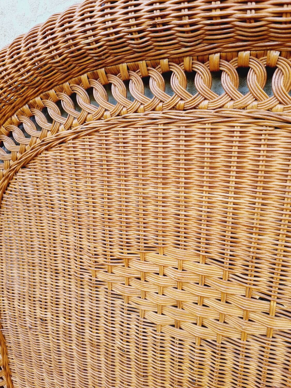 1-seater rattan headboard