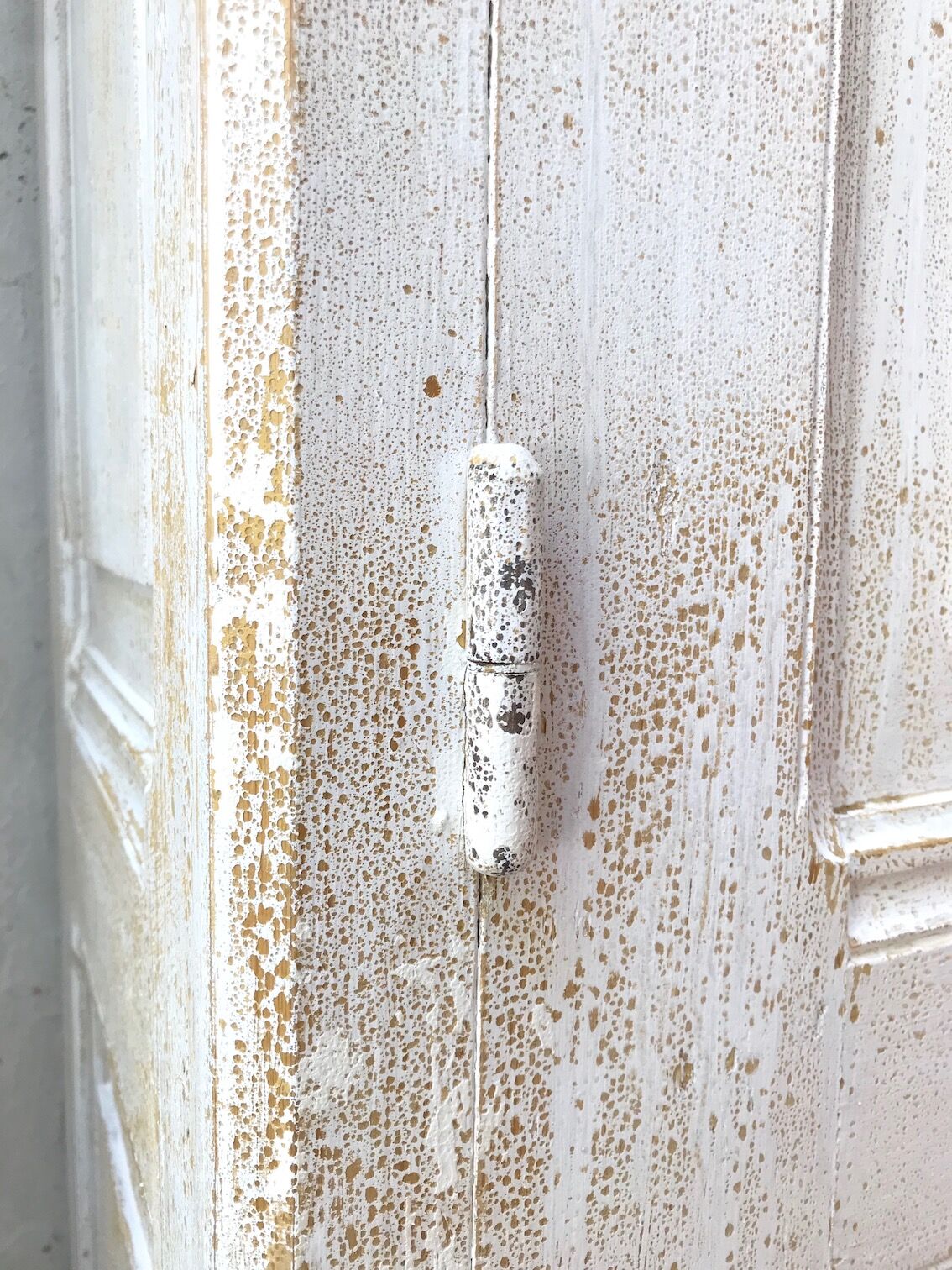 Antique wardrobe in patinated pine