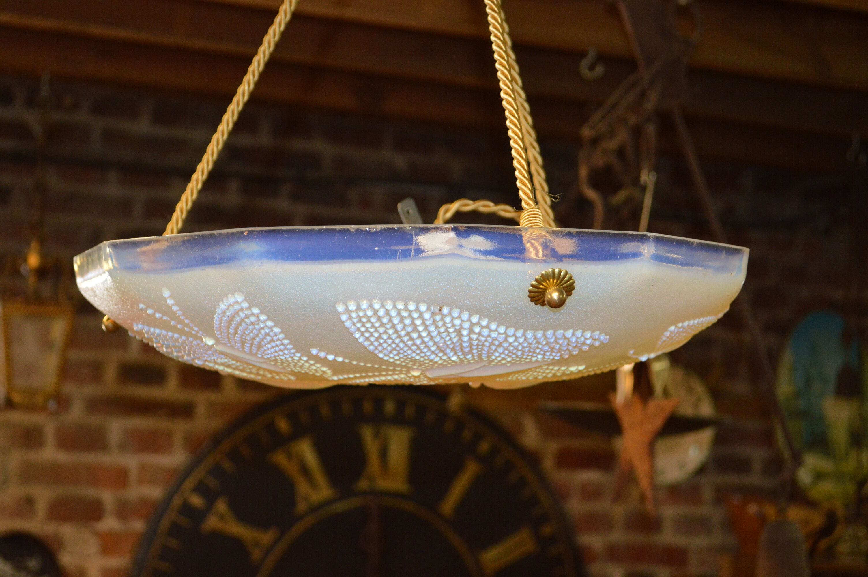 Art deco printed opalescent glass suspension decorated with butterflies