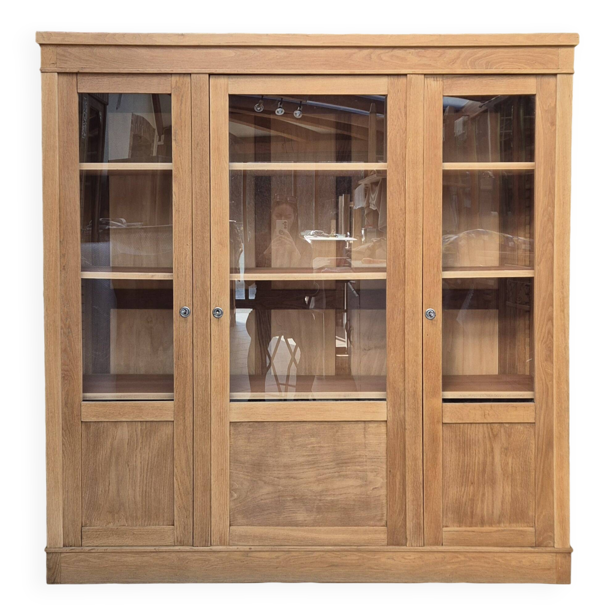 Bibliothèque vitrine