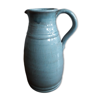 Ceramic pitcher in a countryside spirit