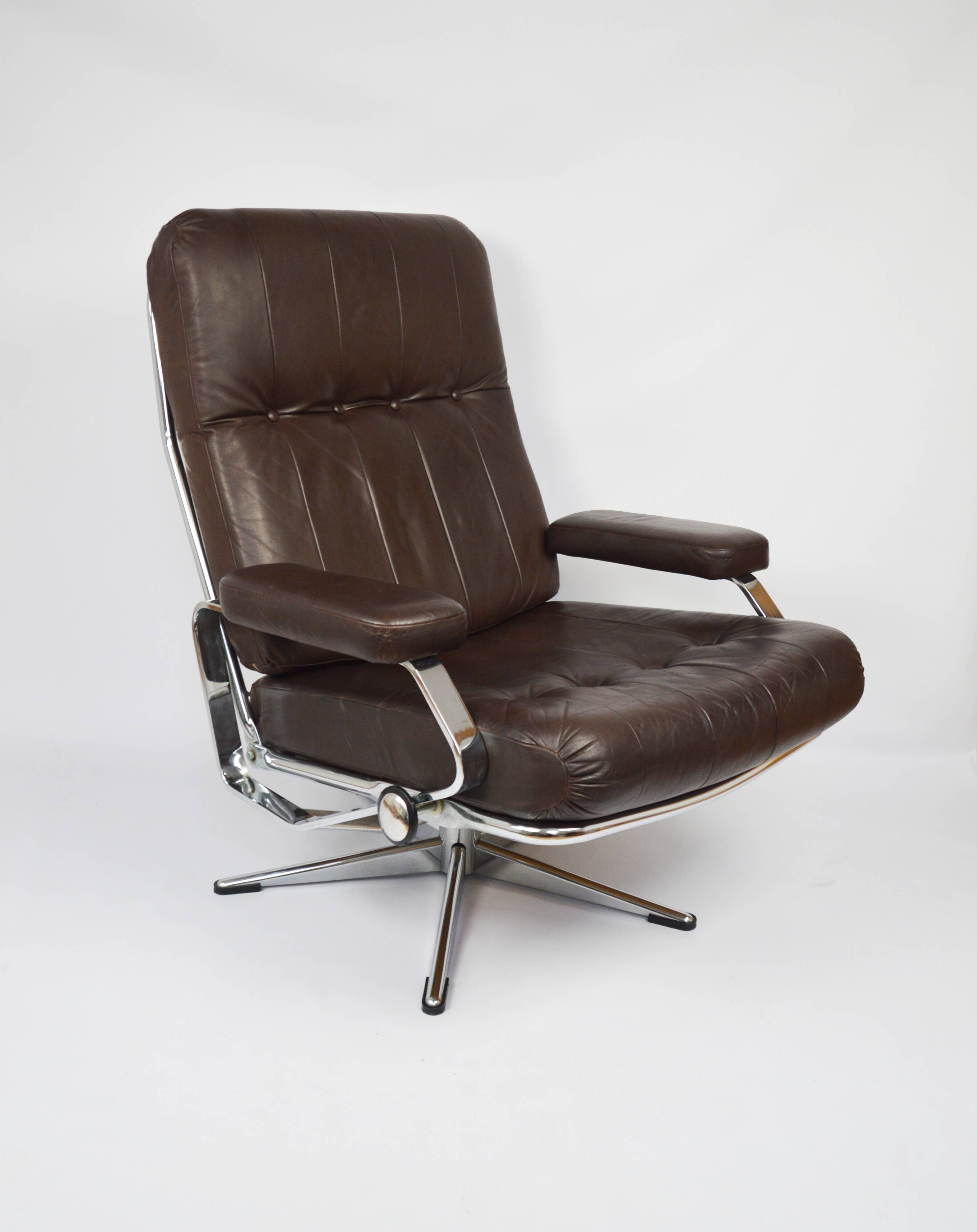 A pair of leather armchairs, 1970s