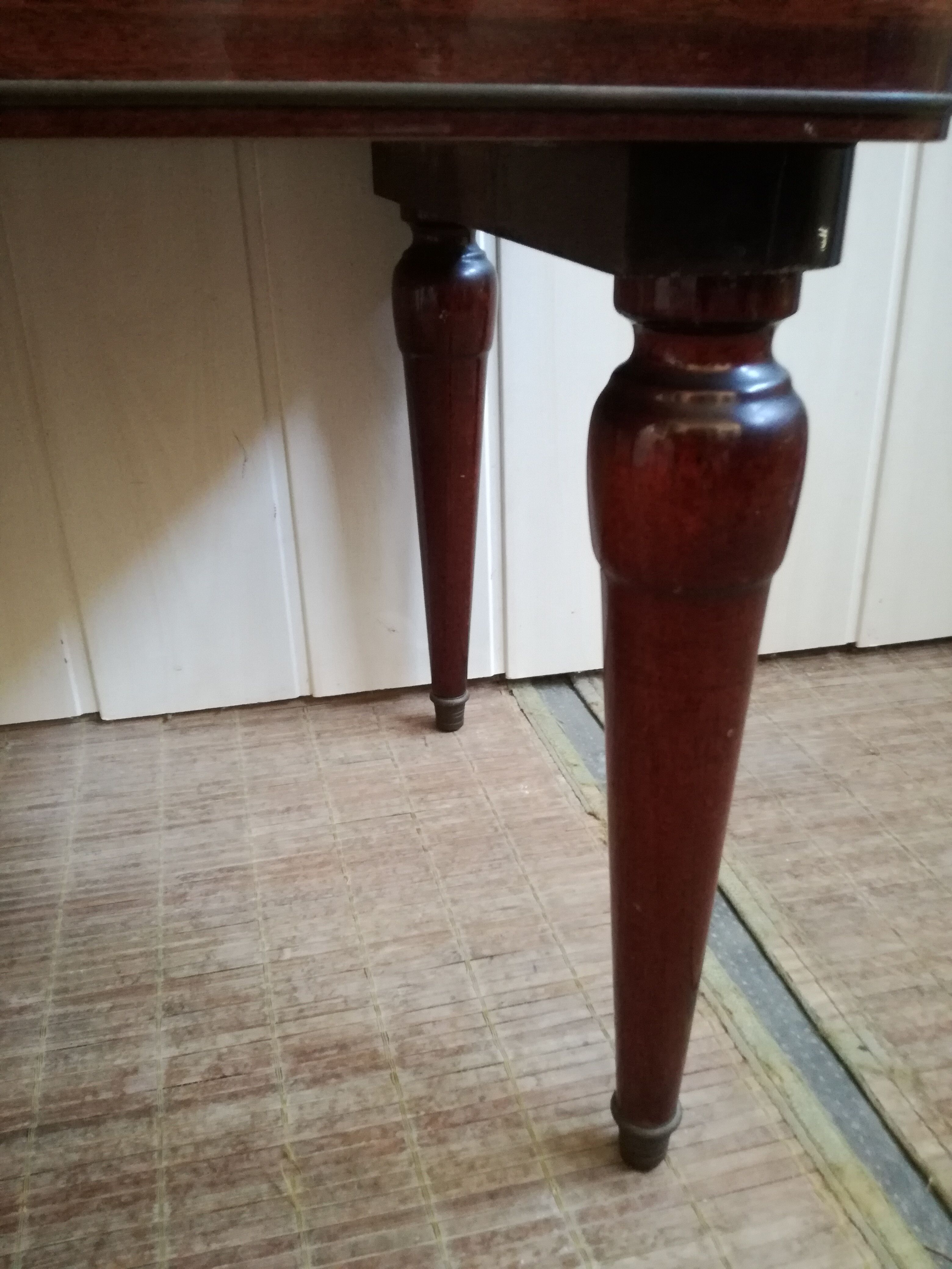 Showcase Louis XVI style mahogany