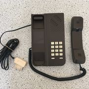 Téléphone à touches matra brun