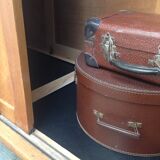 Wardrobe sliding doors