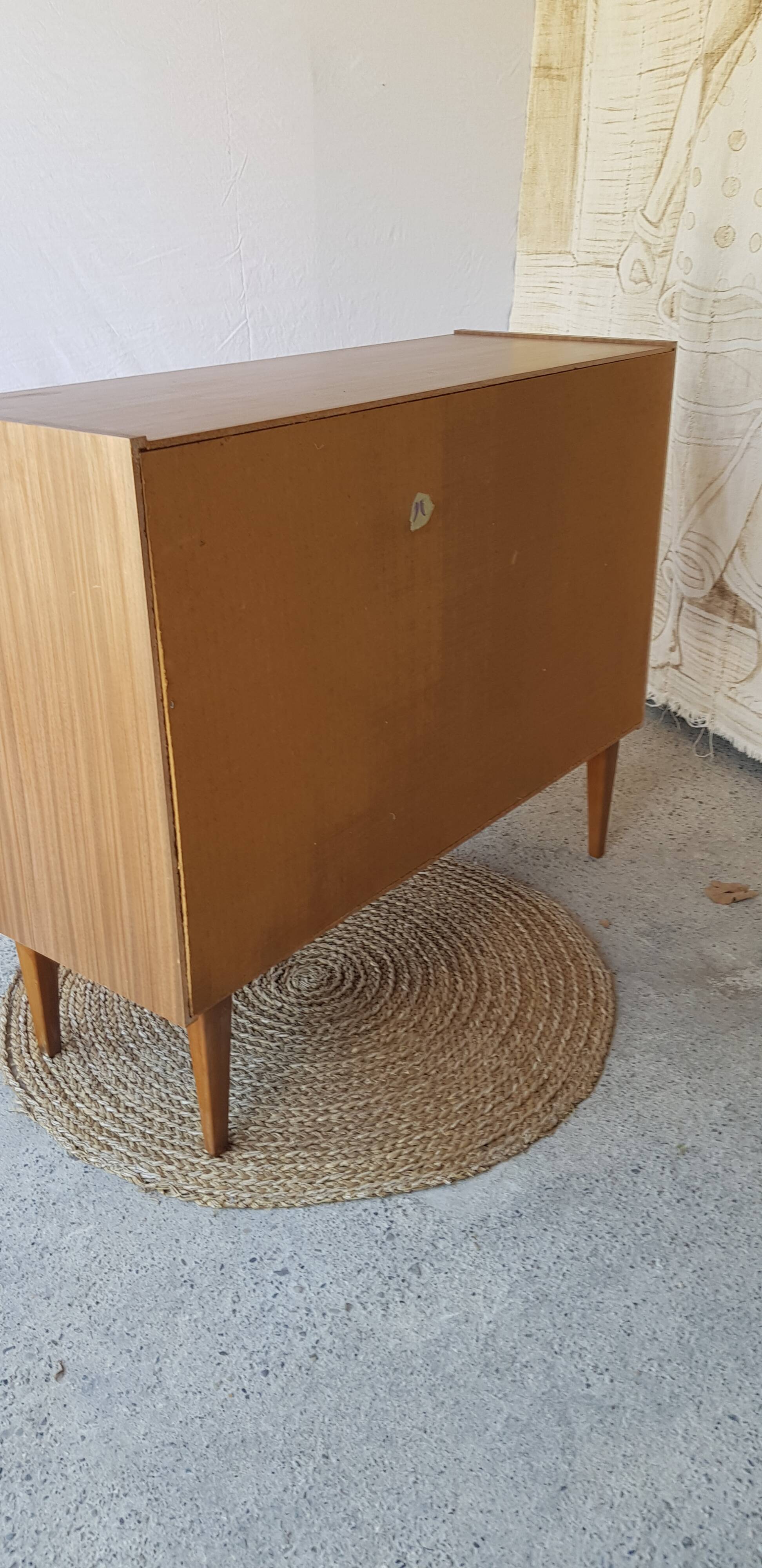 petite enfilade en formica