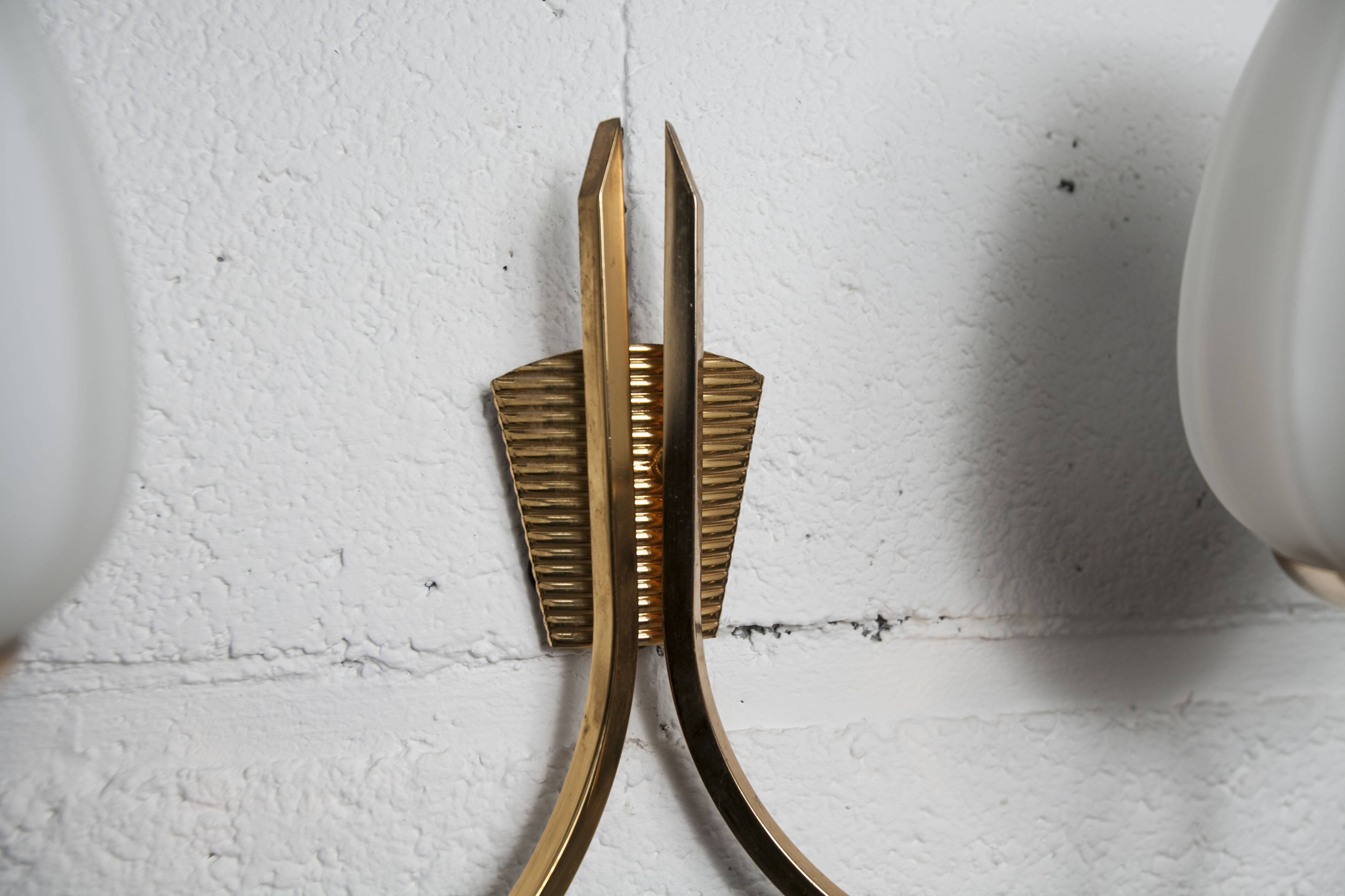 Pair of 1960 opaline and brass wall lights from Italy