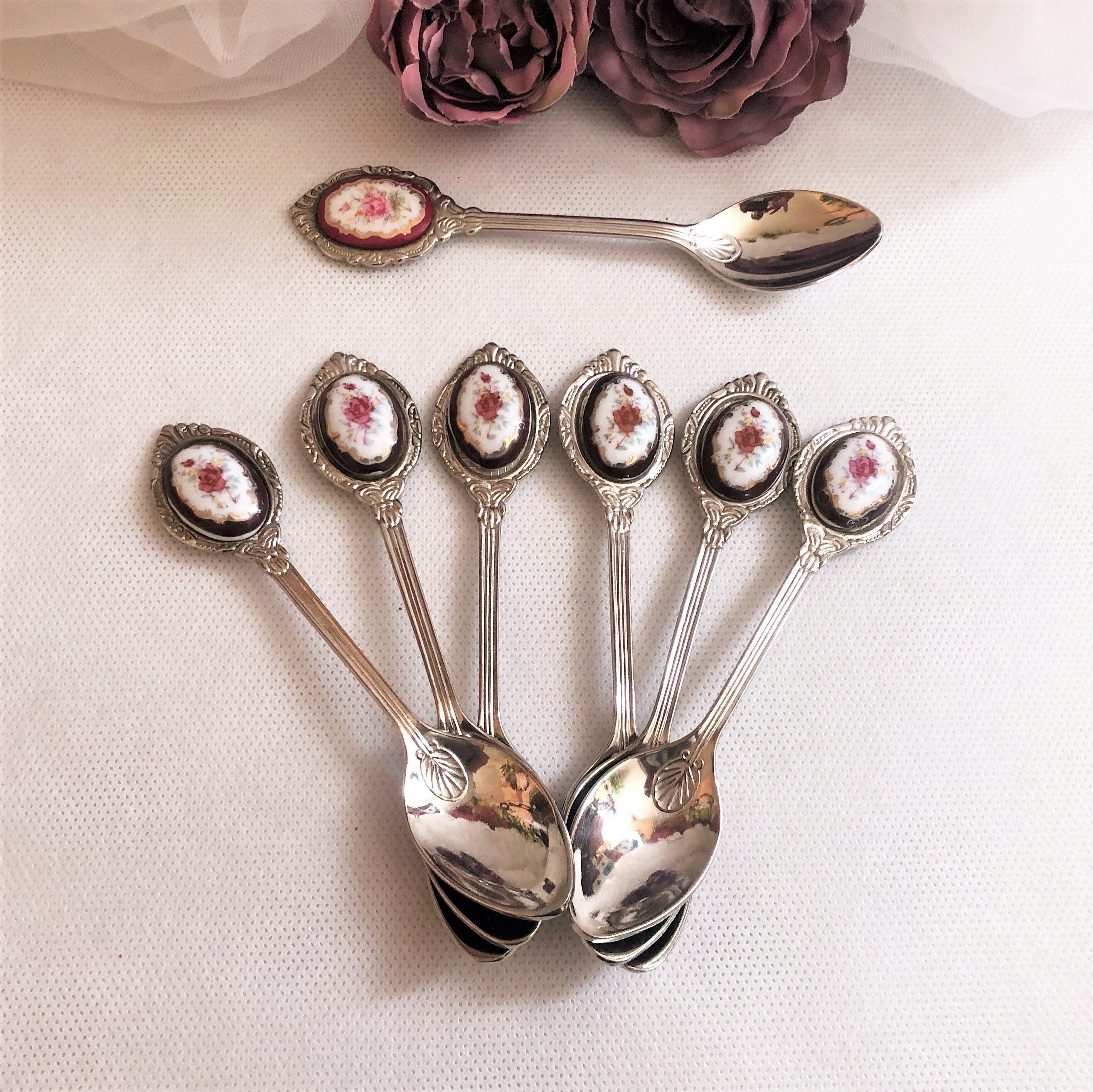 Set of 7 small dessert spoon or coffee with porcelain cabochon