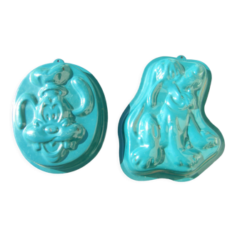 Pair of vintage cake molds from the Disney brand. Pluto & Goofy