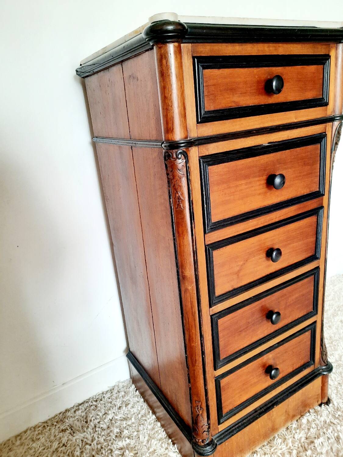 Commode ancienne haute