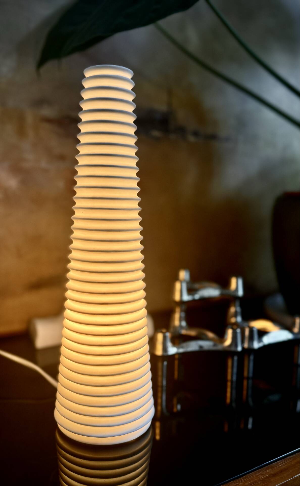 Bista Vintage Desk Lamp in Porcelain