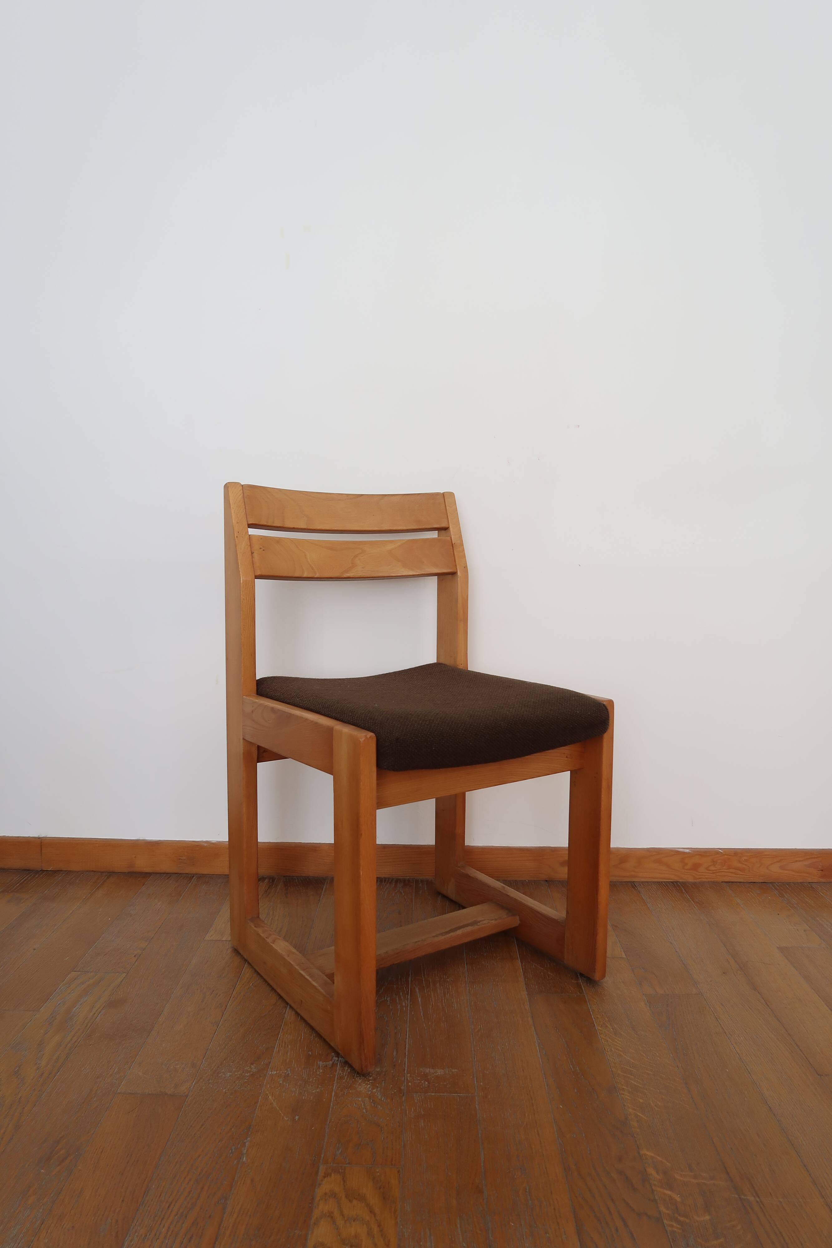 4 chairs sleigh Maison Regain