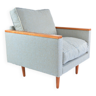 Blue houndstooth square armchairs