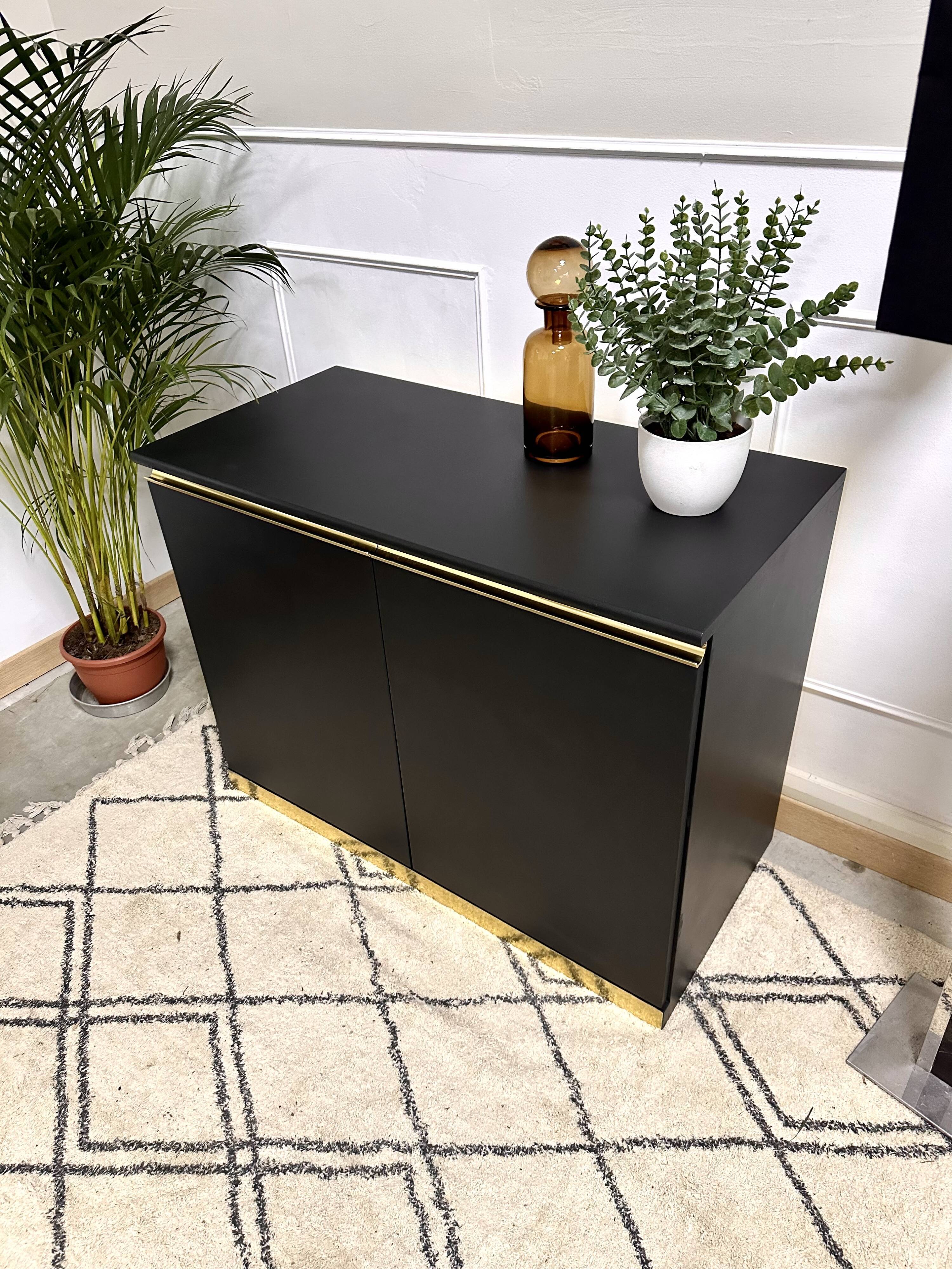 Black and gold vintage sideboard