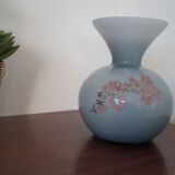 Vase rond en opaline bleu gris