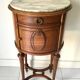 Table de chevet ronde style Louis XVI