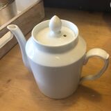 Blznche porcelain teapot