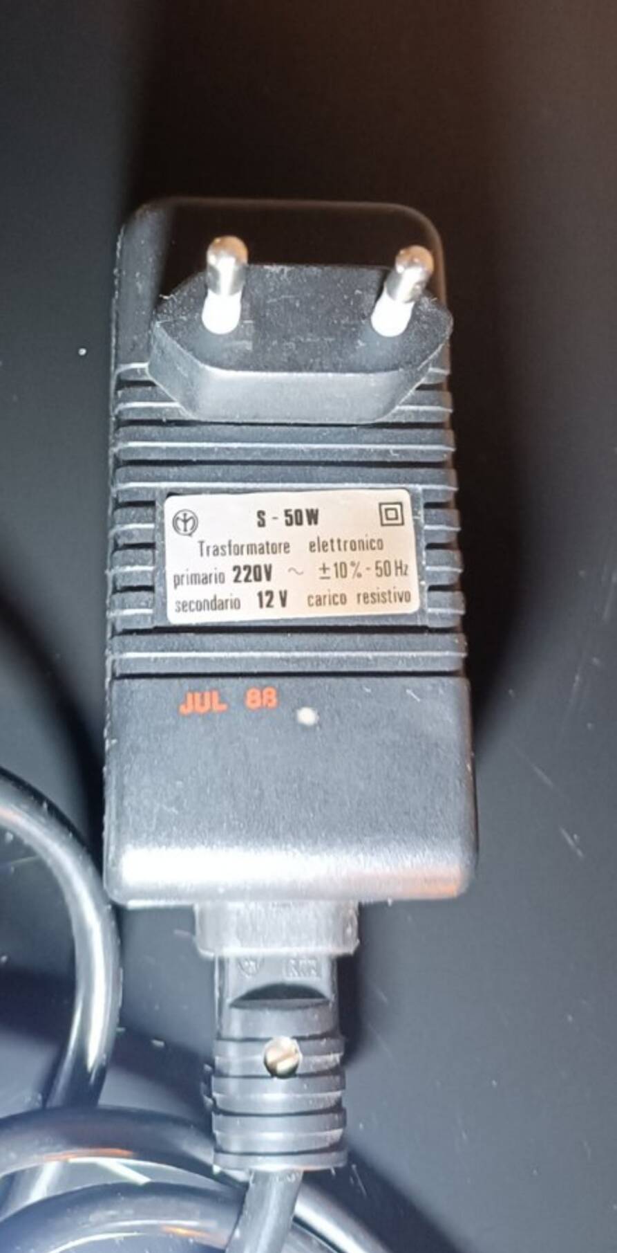 Cobra leather desk lamp by Traso Milano 1988