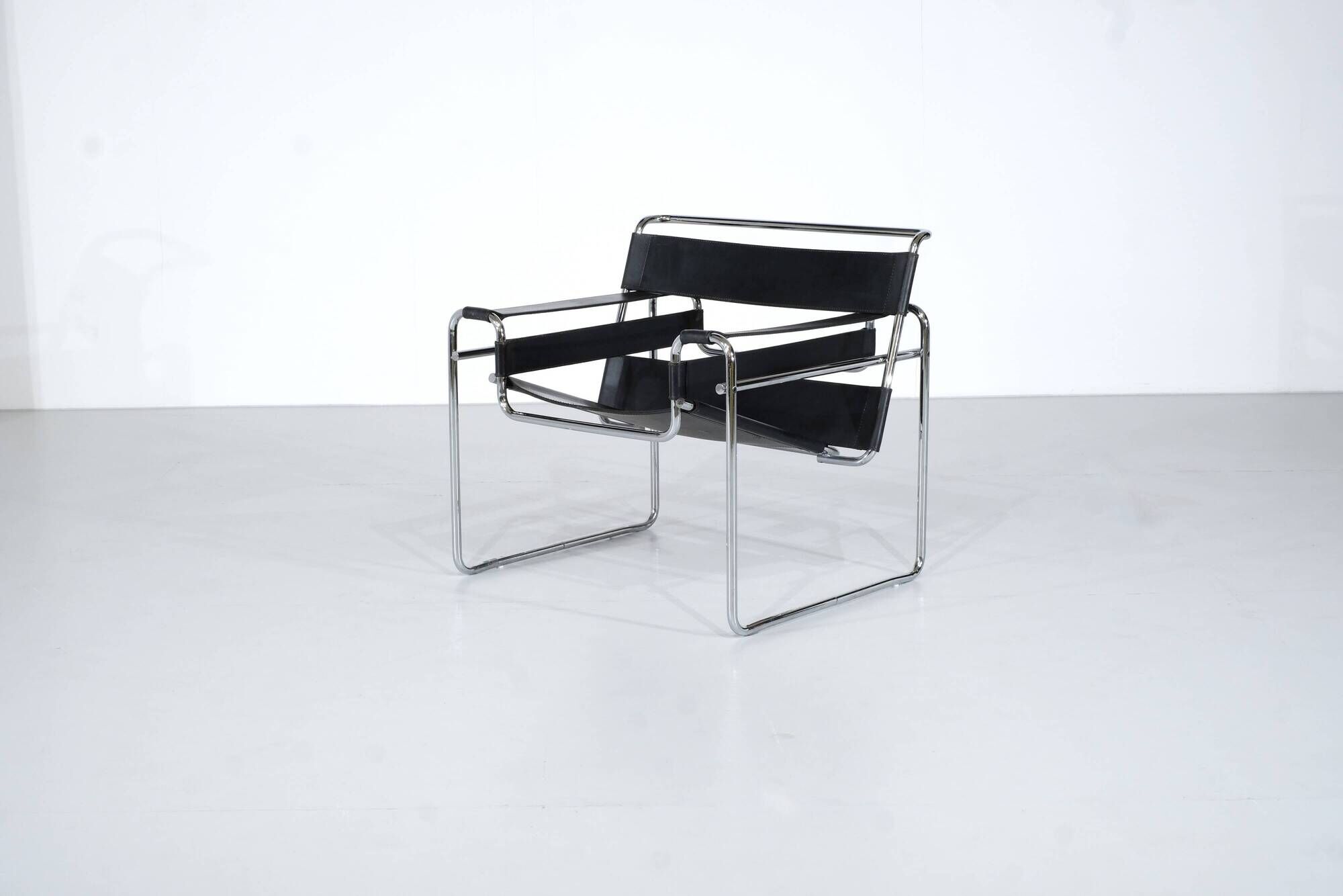 Wassily armchair by Marcel Breuer for Knoll International - 1990s