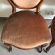 Paire de chaises médaillon style Louis Philippe en velours rose