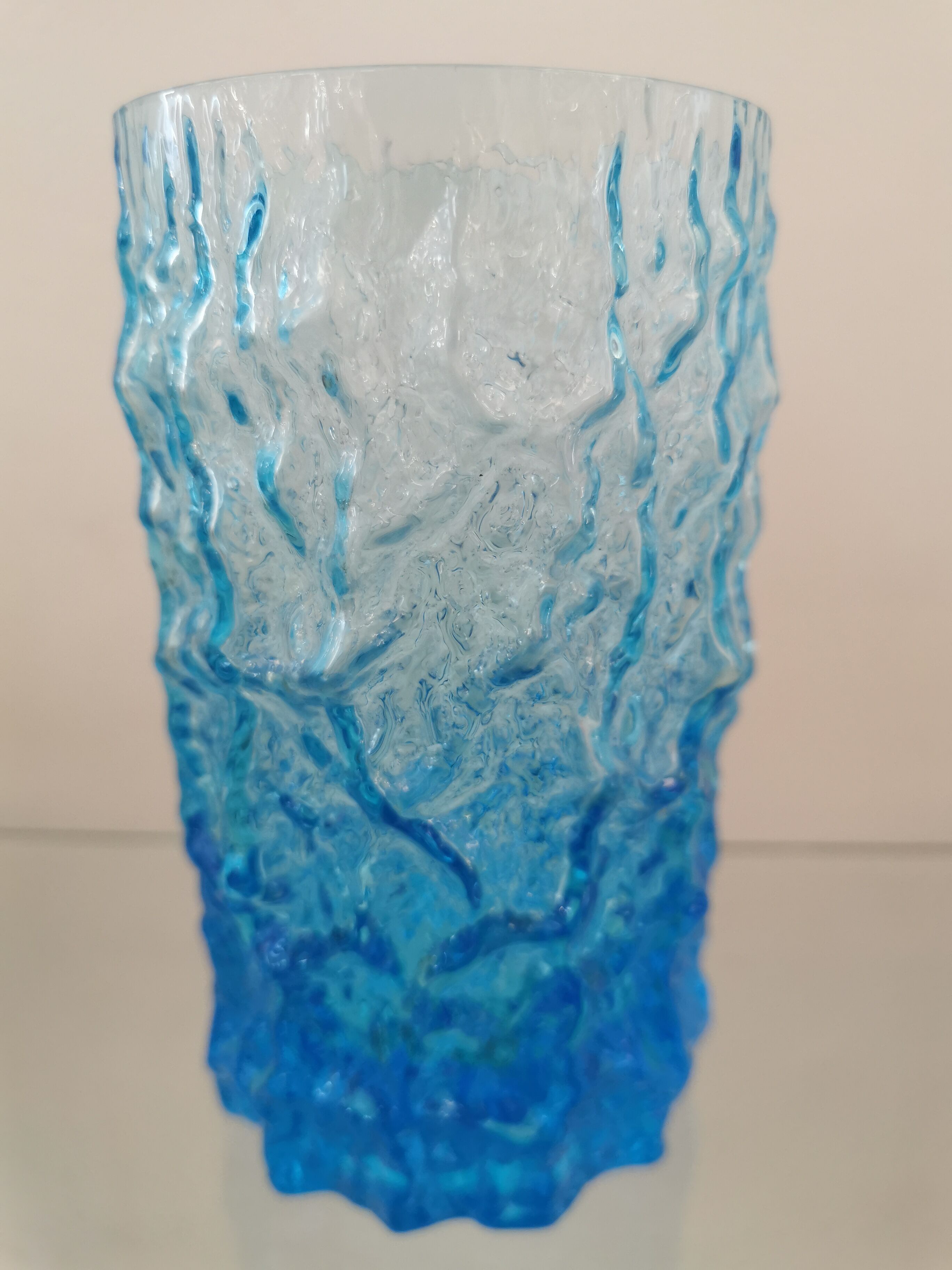 Service of 6 glasses by Geoffrey Baxter by Whitefriars, England 1960