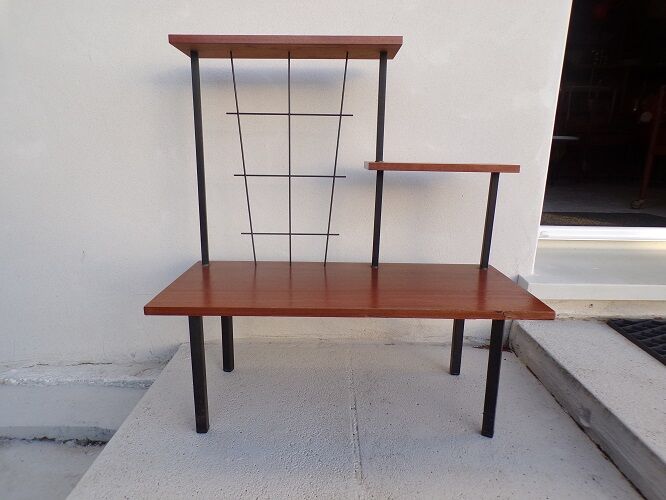 Vintage plant holder shelf