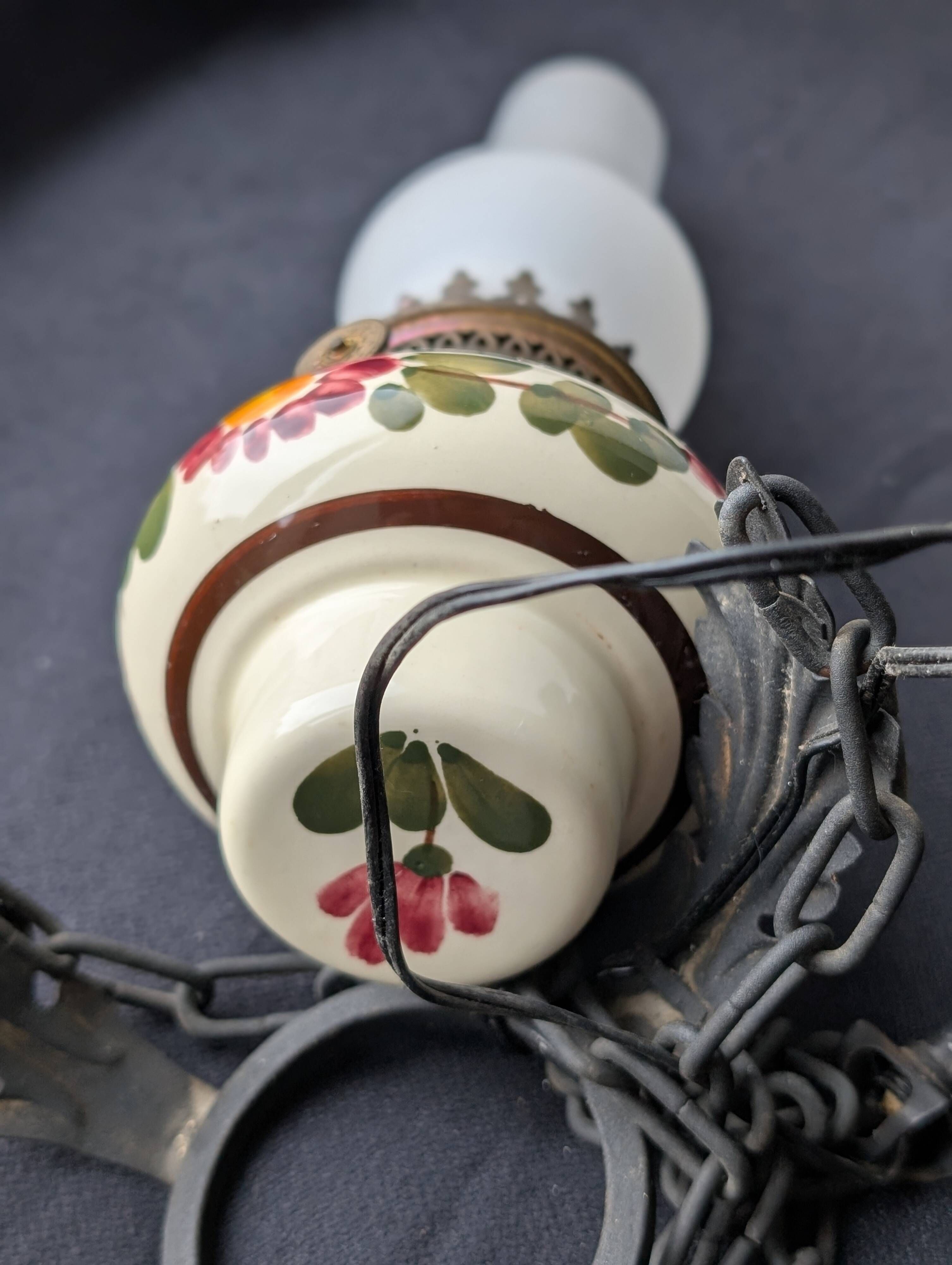 Vintage style suspension oil lamp.
