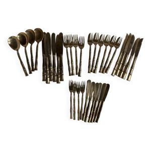 Ensemble de 35 couverts