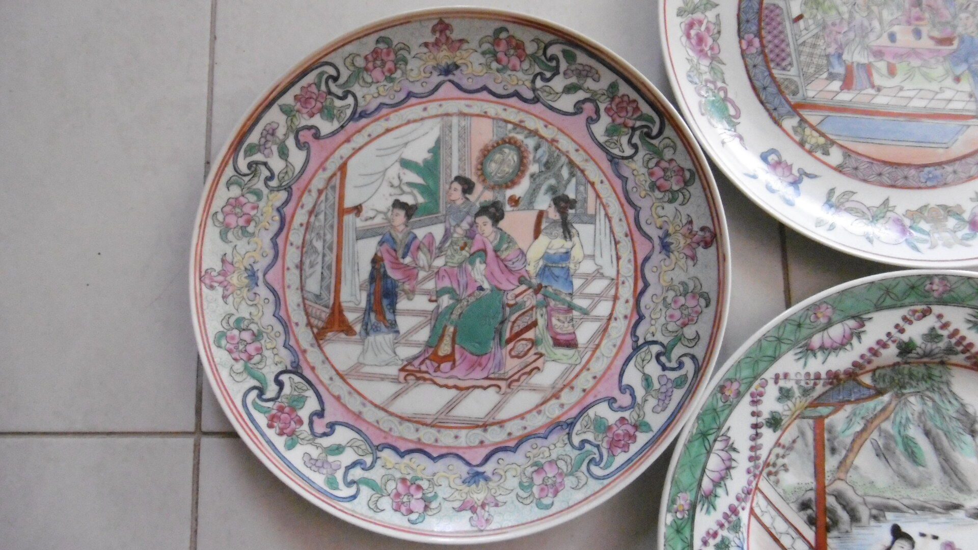 Ancient Chinese plates