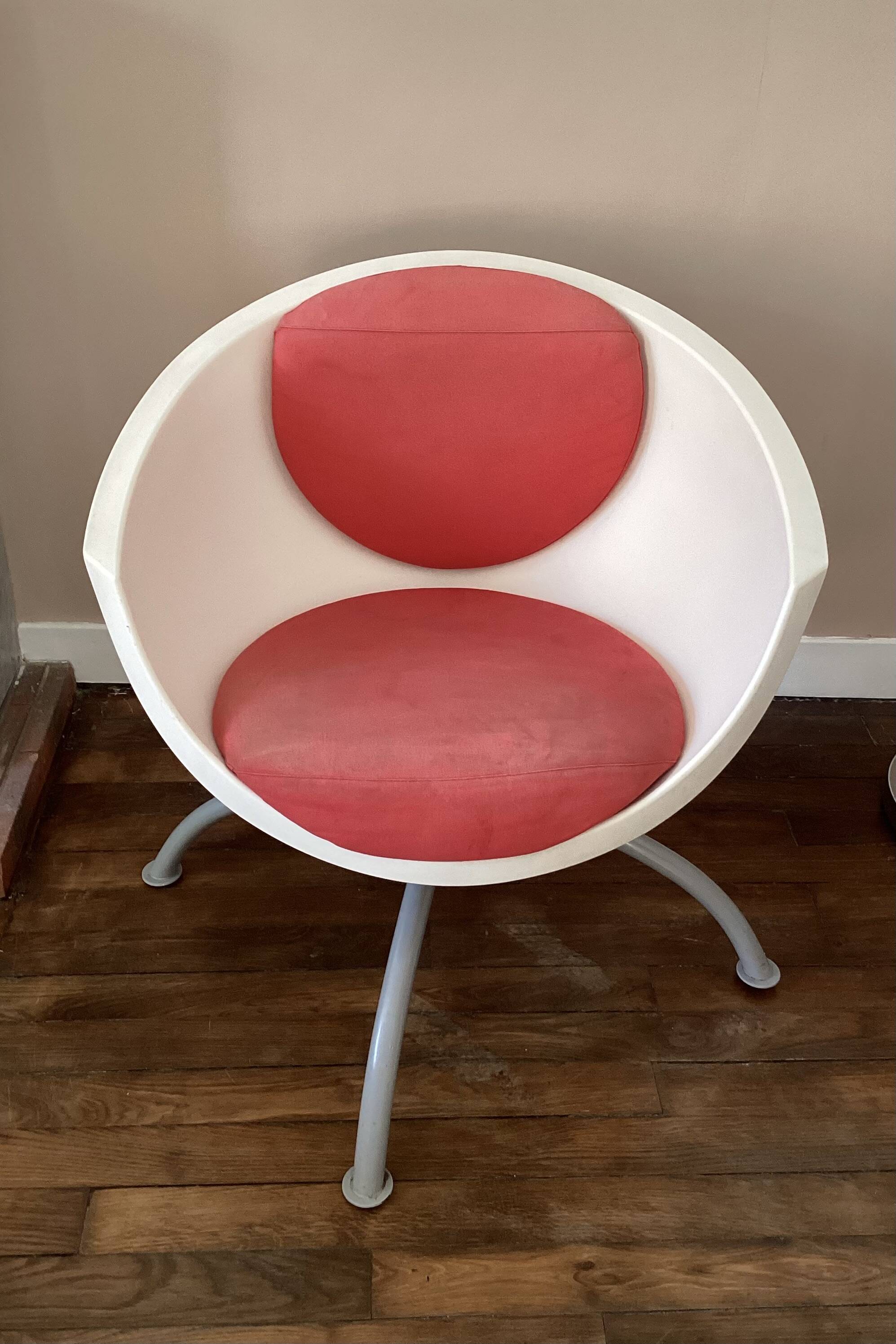 Mia Lagerman's swivel ball chair, designed by Ikea in 2004